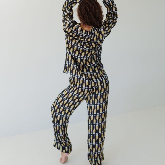 Classic PJ set | Champagne Silky | Show Me Your Mumu - Picture 5 of 5